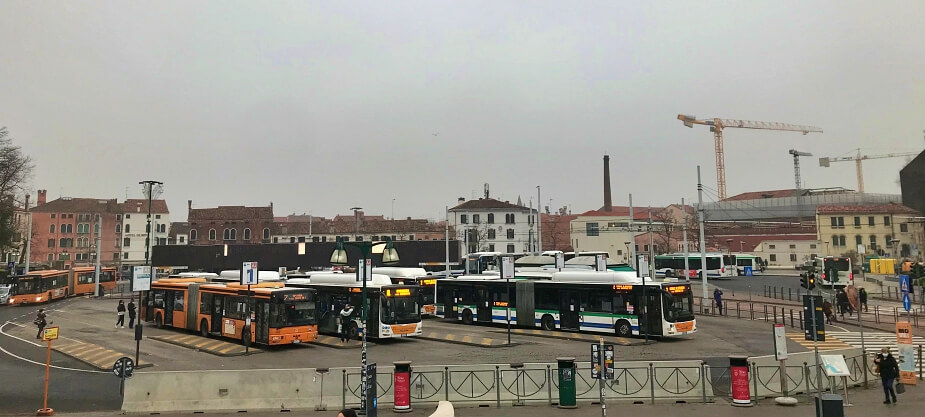 Piazzale Roma Parkeren tijdens de zomervakantie Piazzale Roma Parkeren tijdens de zomervakantie
