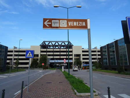 Tronchetto Tronchetto